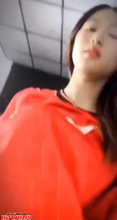 ดูหนังออนไลน์ คลิปหลุด หลุดลับทางบ้าน คลิปหลุดสาวเสื้อแมนยูเงี่ยนเย็ดเสียวเด้าควย คลิปหลุดxxxทางบ้านสาวหุ่นนางฟ้าเงี่ยนใส่เสื้อแมนยูนั่งเด้าควยใหญ่ยับเย็ด