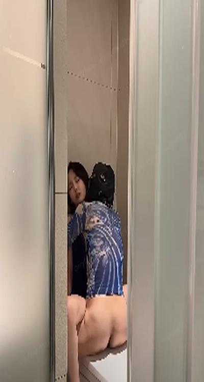 ดูหนังออนไลน์ คลิปหลุด Sunwall95xxx หลุดคลิปโอลี่แฟนสาวผมสั้นโดนไอ้โหม่งเด้าหี คลิปหลุดxxxสาวสวยผมสั้นหุ่นเด็ดเล่นเสียวโดนไอ้โหม่งจับกระแทกหียับตอกสดแตกใน